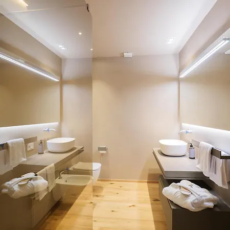 Amelia Orta San Giulio