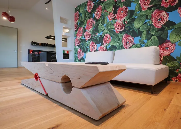 Amelia * Orta San Giulio